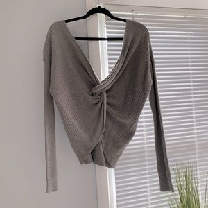 VICI knot back sweater